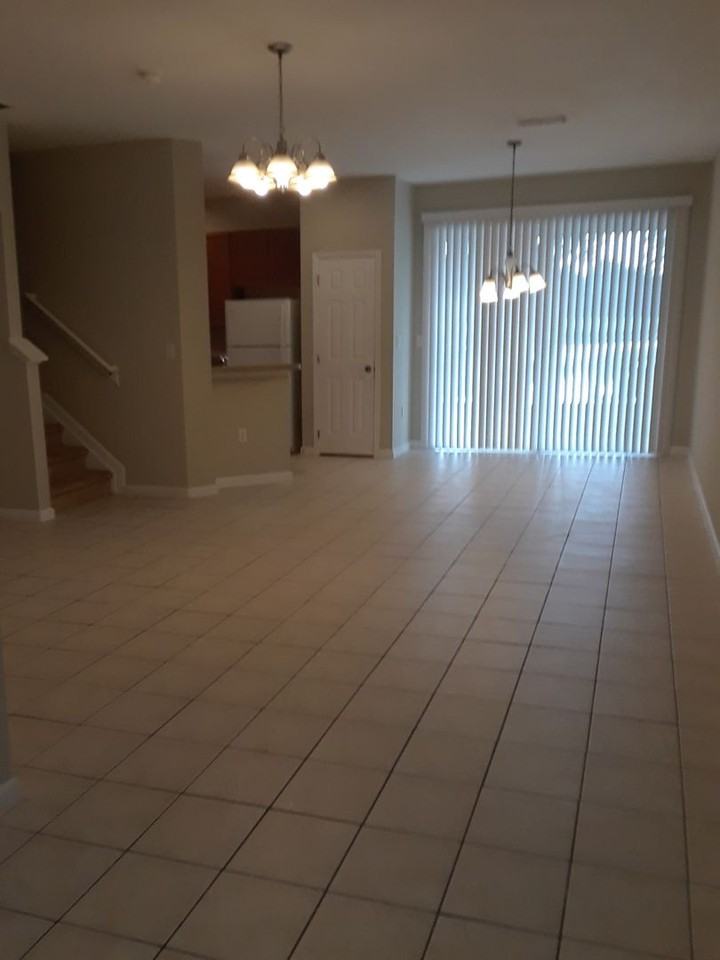 2533 Old Kent Cir - Photo 3 of 36