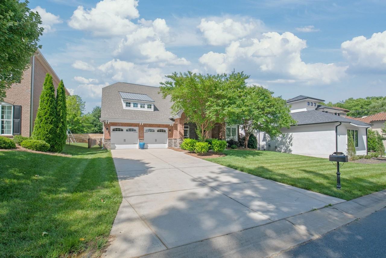3306 Carmel Rd - Photo 3 of 42