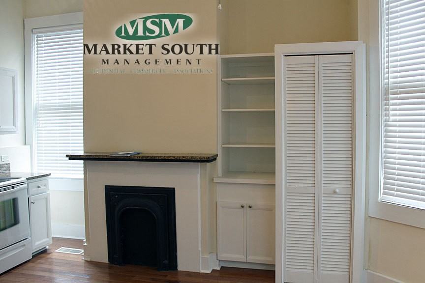 222 Houston St - Photo 4 of 12