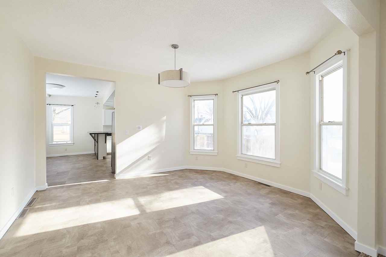 827 9th St Sw - Photo 2 of 32