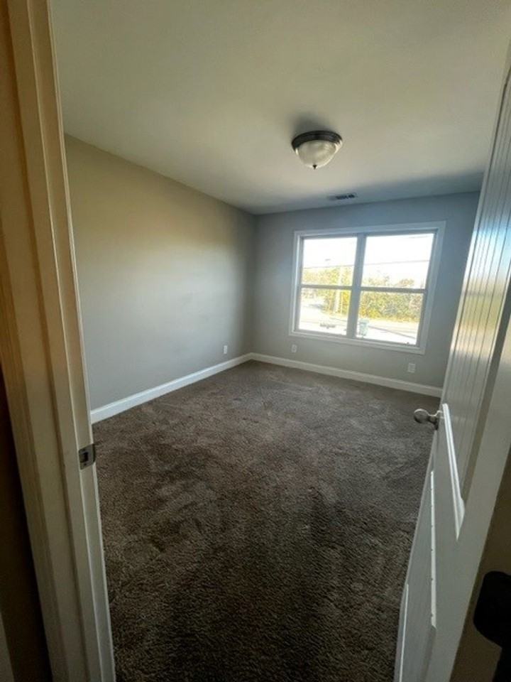 296 Cainsville Rd - Photo 6 of 9