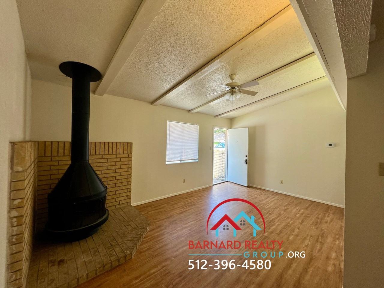809 Allen St - Photo 3 of 14