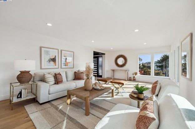 440 Spruce Street - Photo 2 of 10