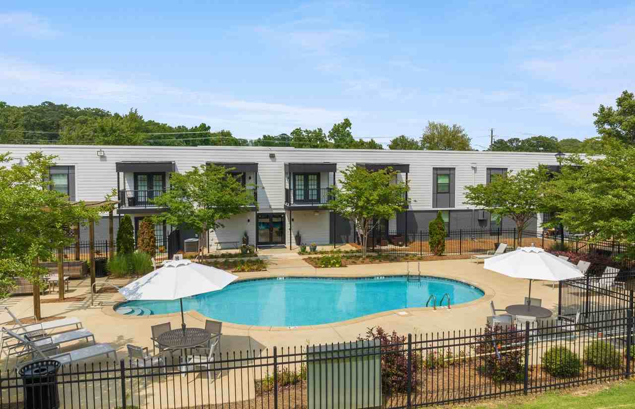 The Brookwood - Photo 4 of 19