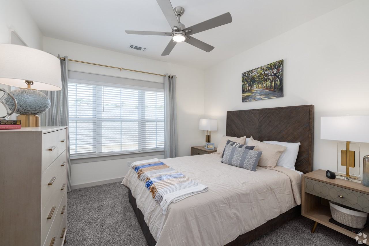 Allier Port Wentworth - Photo 7 of 23