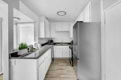 Valerio Palms - Photo 1 of 1