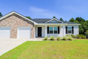 featured image of 107 Callaway Cres #1