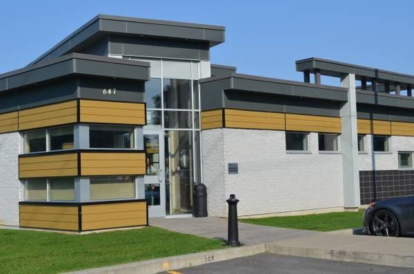 Logix - Photo 2 of 7