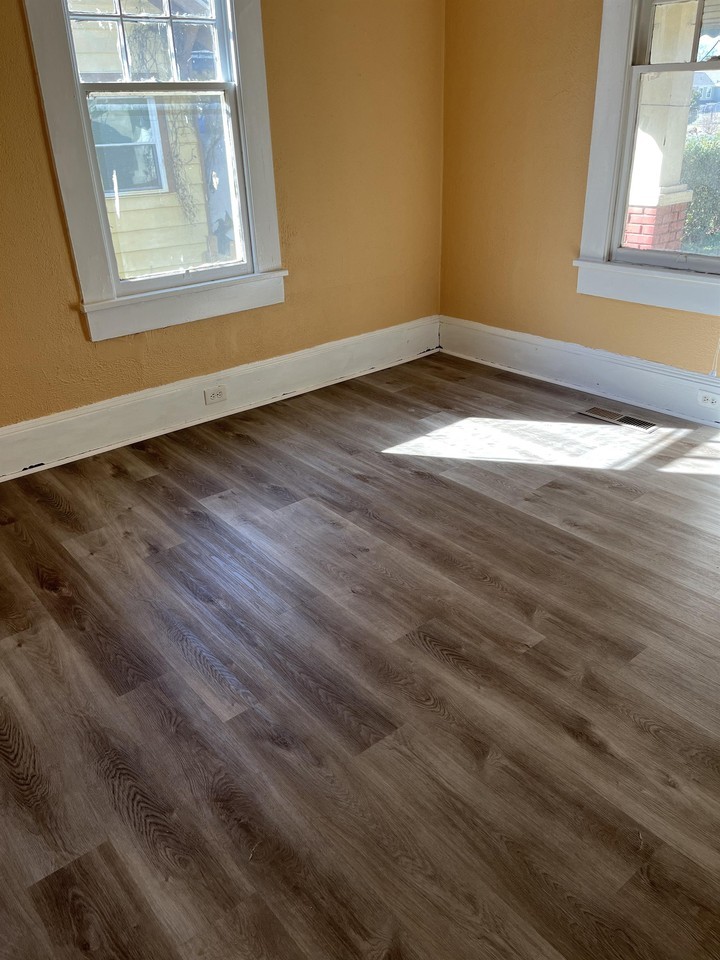720 Meriwether St #1 - Photo 3 of 13