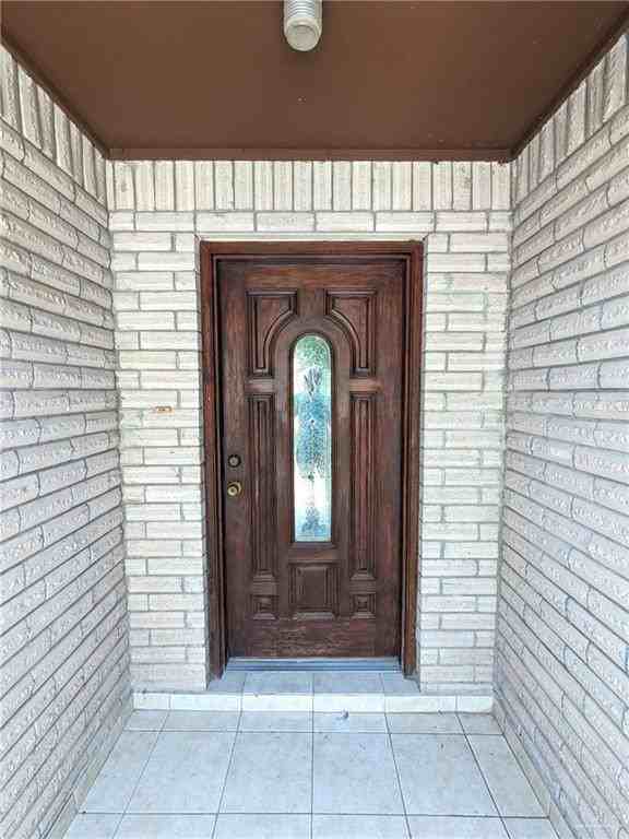 301 Jessica Jane Ave - Photo 2 of 18