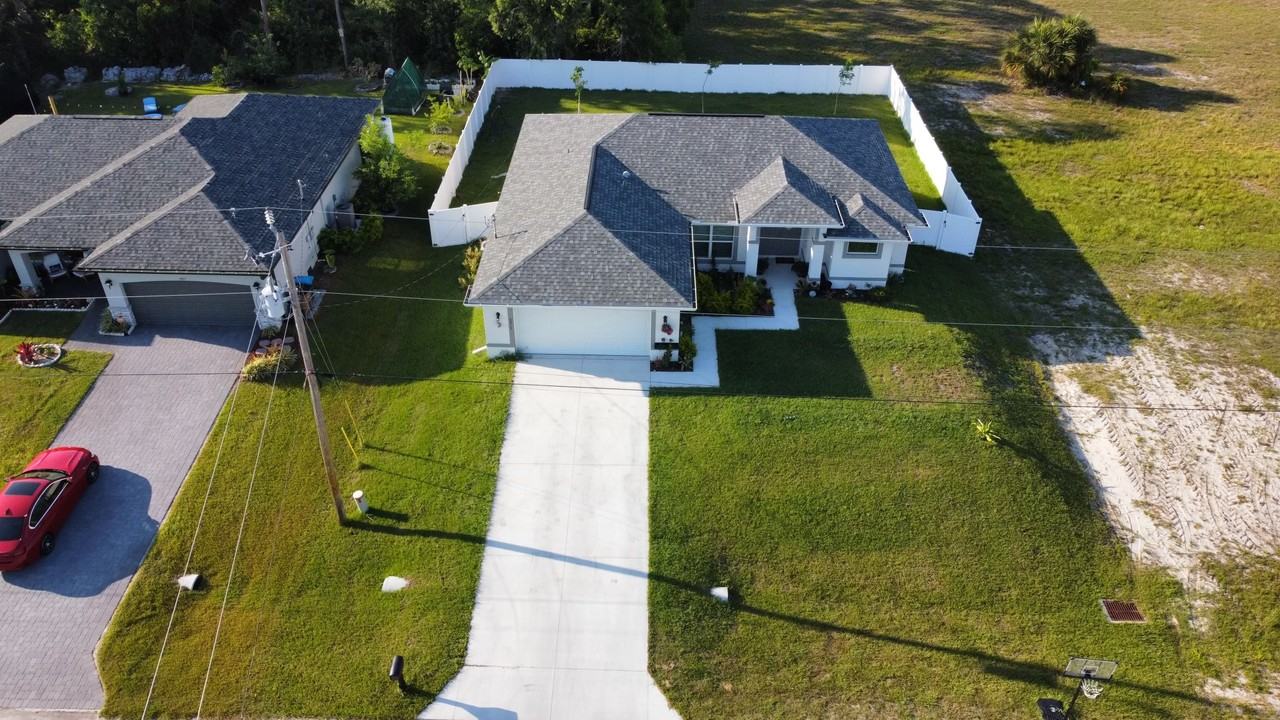 3913 Nw 42nd Ln #1 - Photo 2 of 43