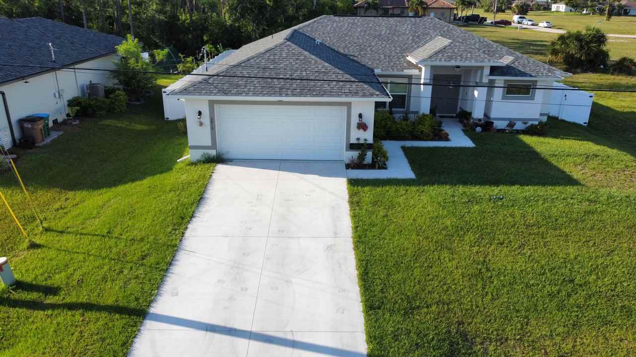 3913 Nw 42nd Ln #1 - Photo 6 of 43