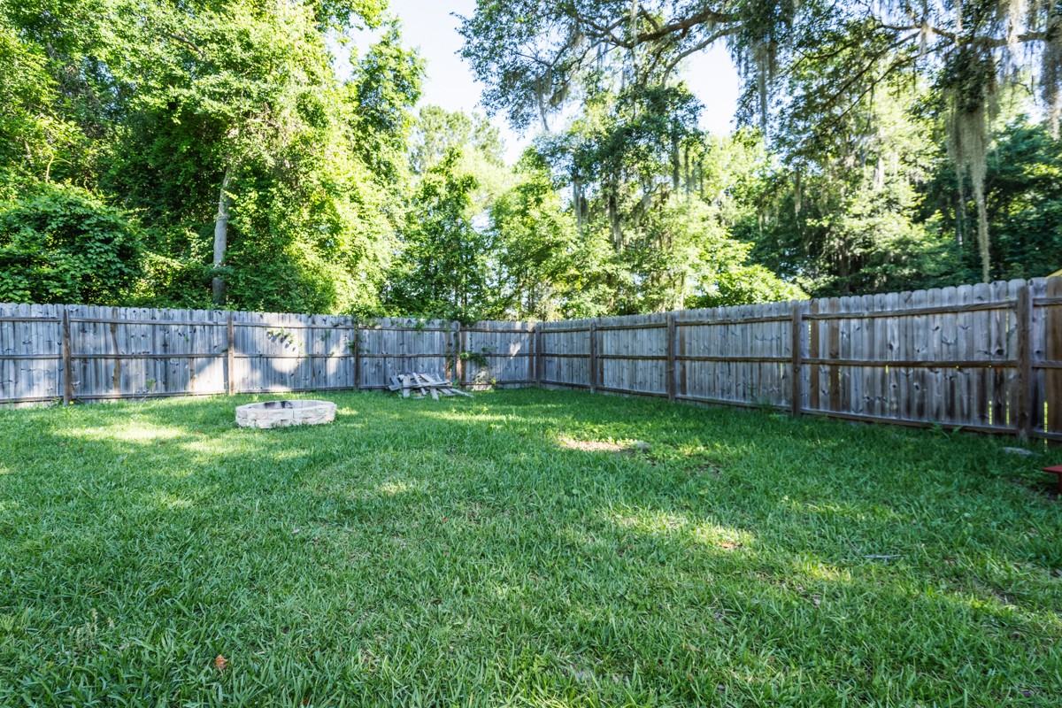 42 Jessica Ct #1 - Photo 7 of 11