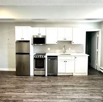 featured image of 76 Franklin St