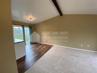 942 Pebblelane Dr - Photo 3 of 41