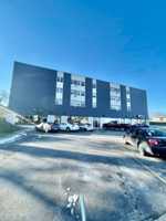 featured image of 2867 S Kinnickinnic Ave