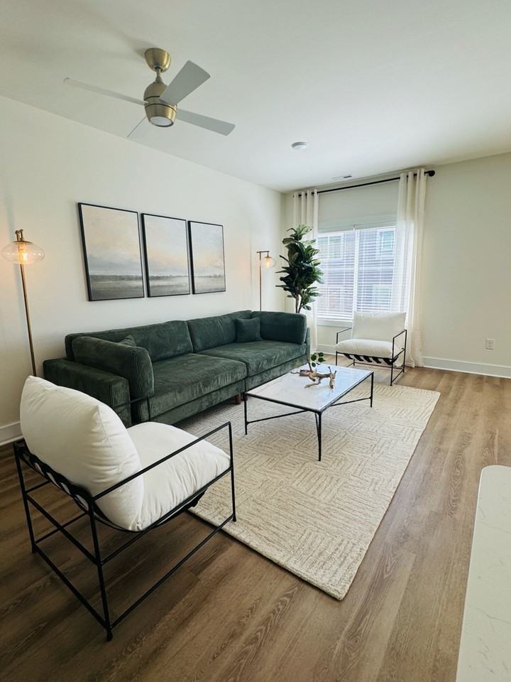 Tarrant Place - Photo 2 of 11