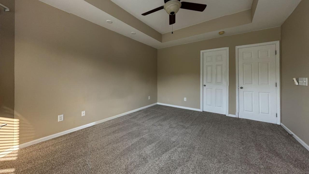 131 Red Leaf Blvd - Photo 7 of 15