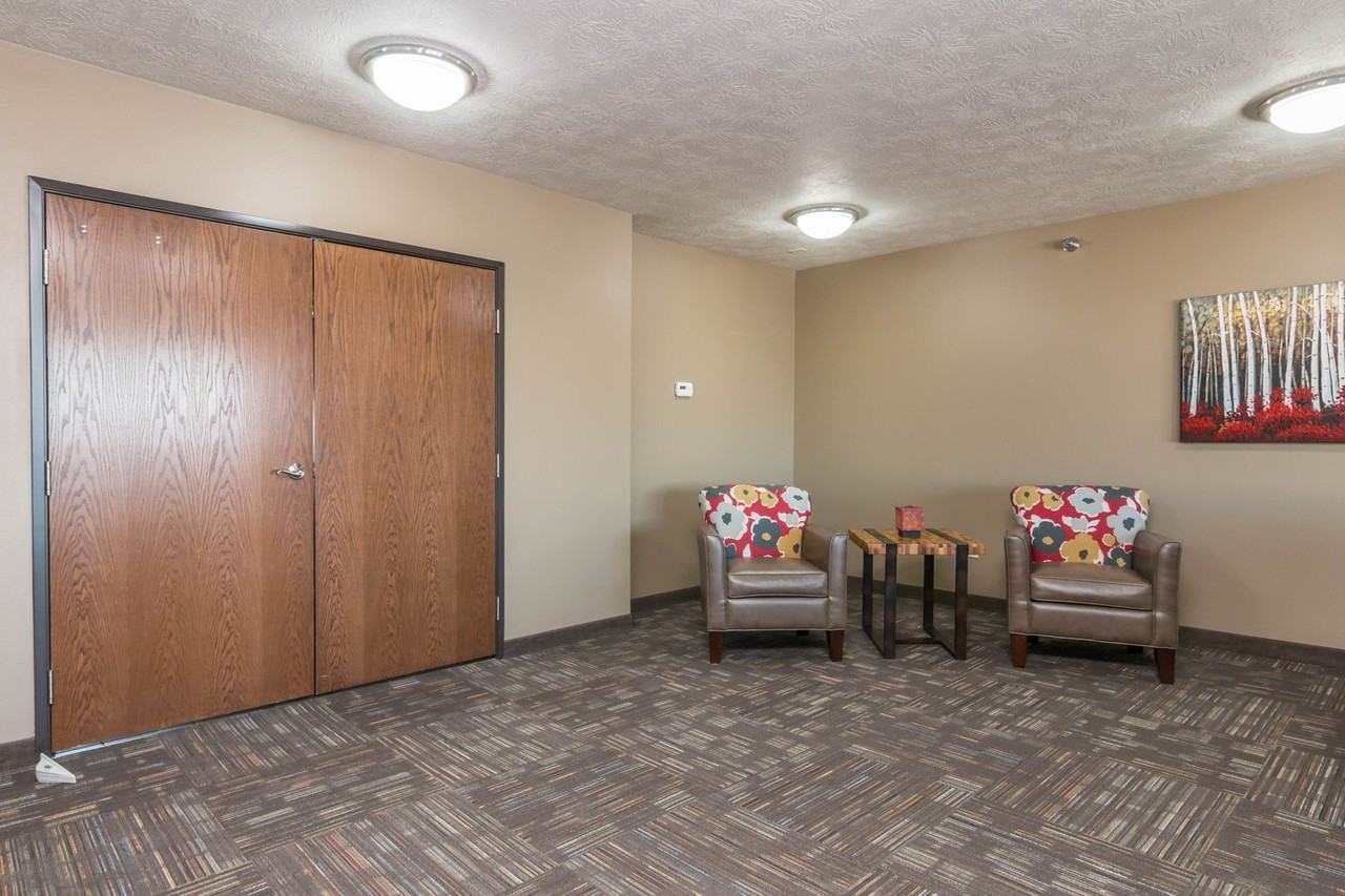 Prairie Vista Apartments - Photo 4 of 42