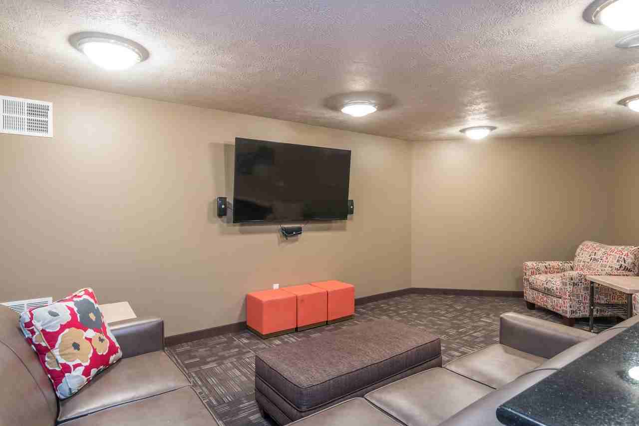 Prairie Vista Apartments - Photo 7 of 42