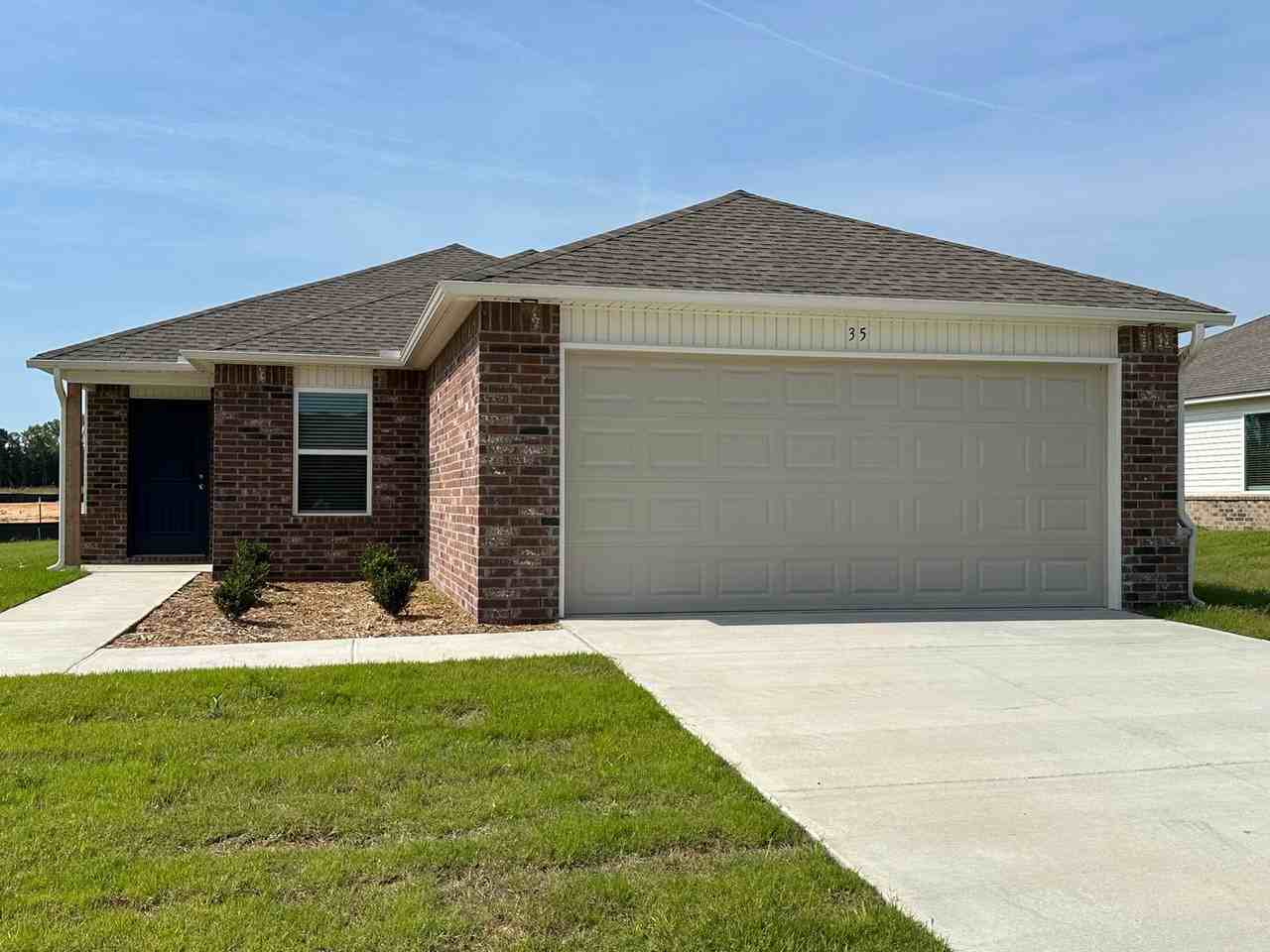 35 Foster Louis Ln - Photo 2 of 20