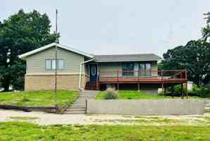 featured image of 103 7th St