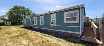 featured image of 2418 Howard Ave