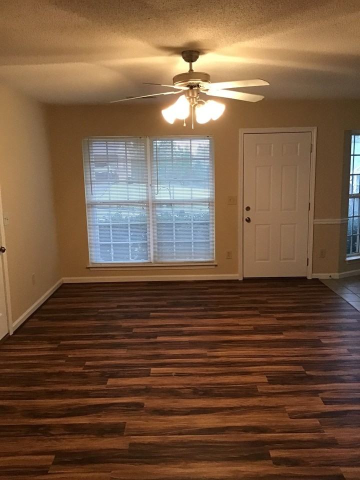 359 A&B Leafmore Road - Photo 2 of 9