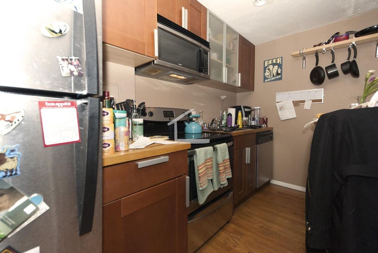 47 Gardner St - Photo 3 of 4