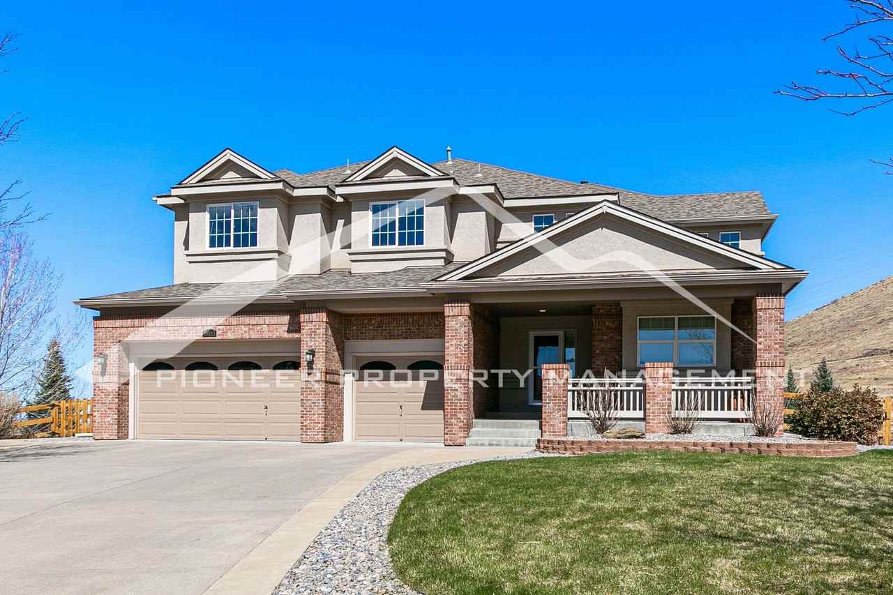 19033 W 53rd Dr - Photo 2 of 39