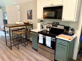 212 212 B Lanier Dr - 1 Bedroom - Photo 1 of 1
