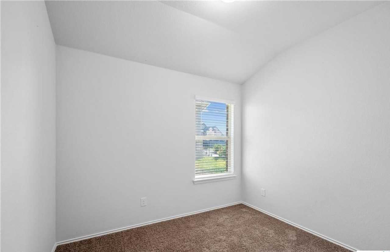 2515 Dante Ct - Photo 7 of 23