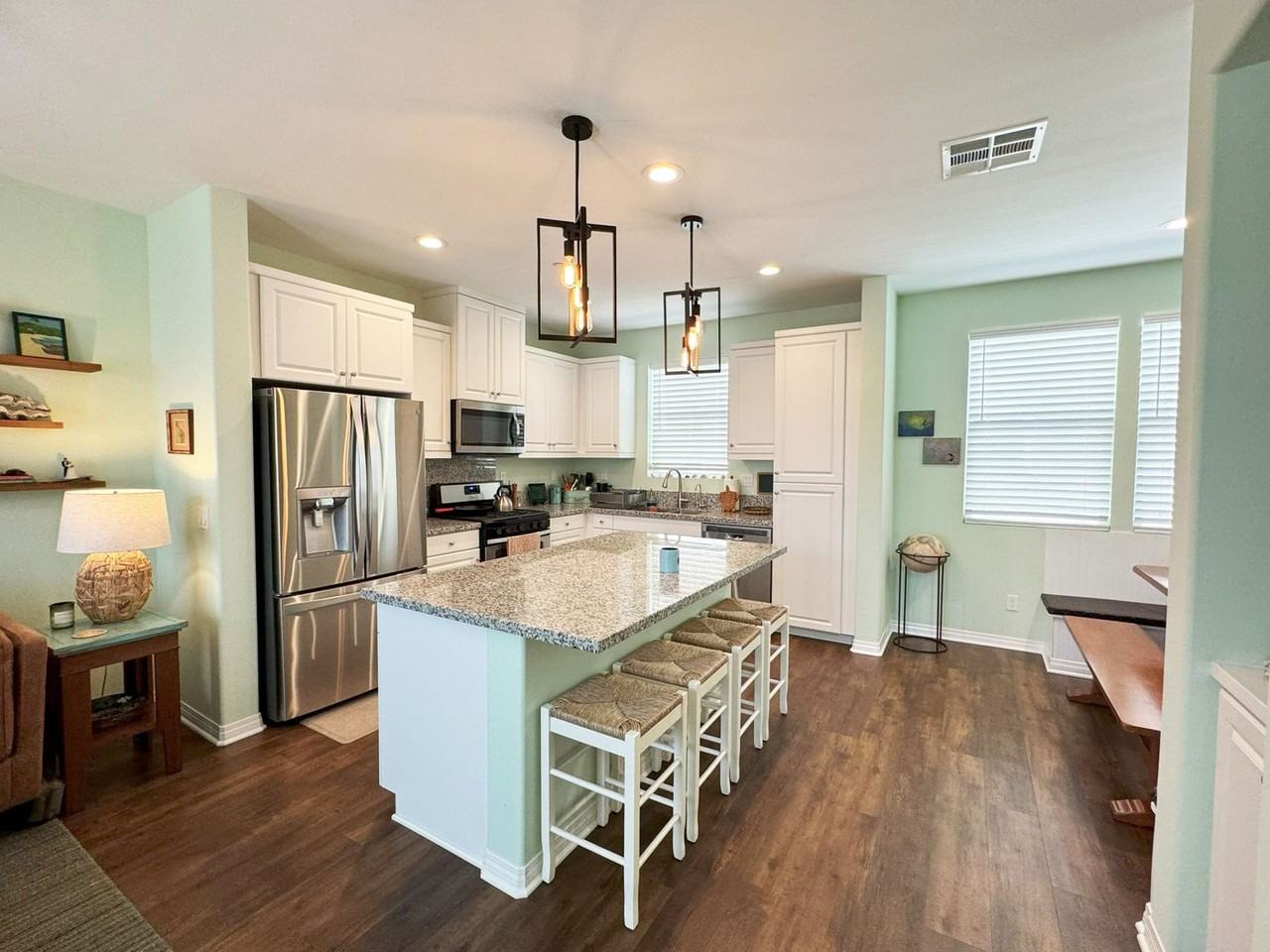 510 Hummingbird Ln - Photo 2 of 27