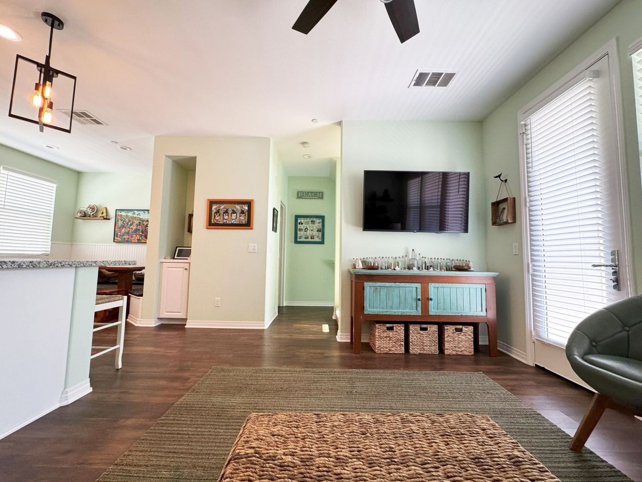 510 Hummingbird Ln - Photo 7 of 27