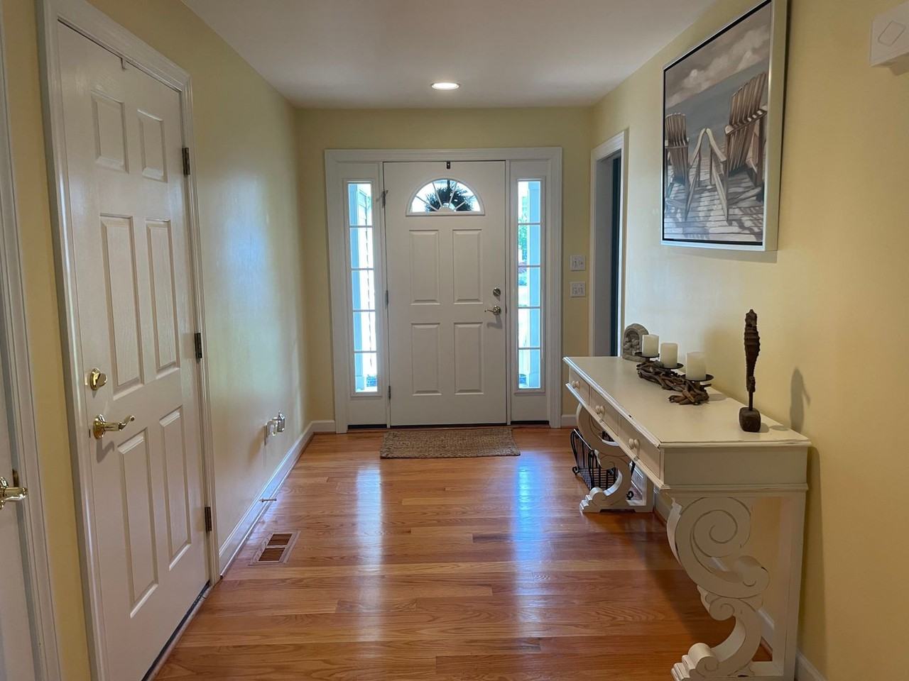 306 Walkabout Rd - Photo 3 of 24