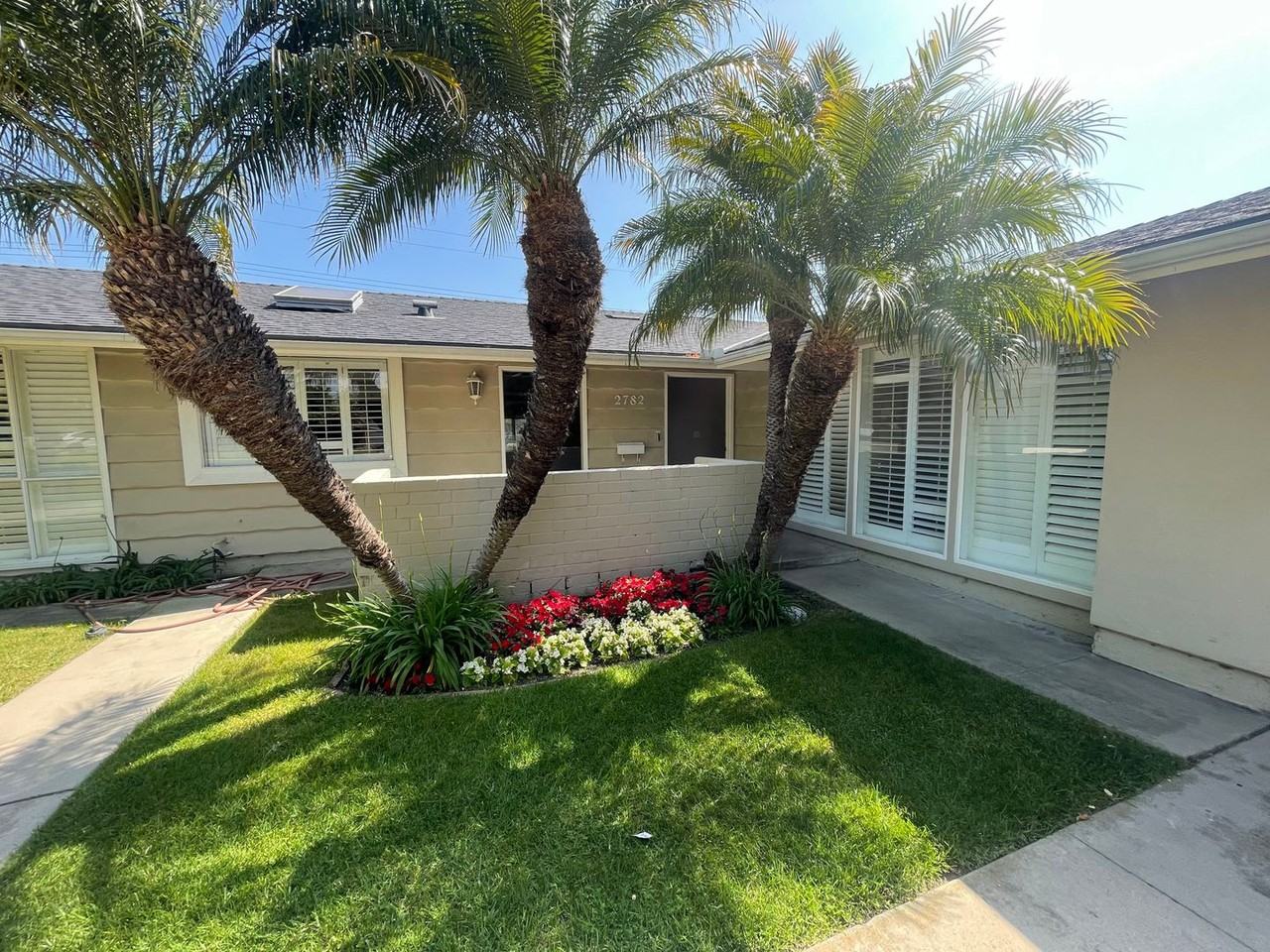 2782 Mainway Dr - Photo 2 of 16