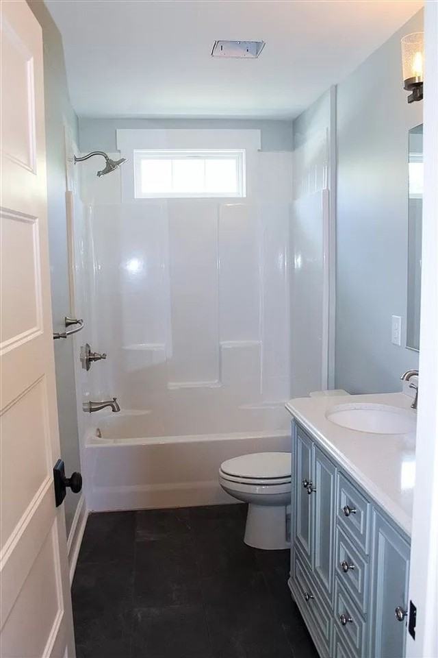 219 Greene Street - Photo 4 of 11