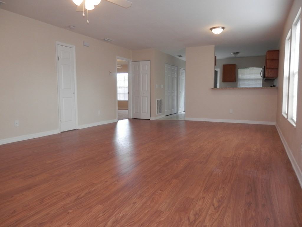 3707 Temple St - Photo 3 of 15