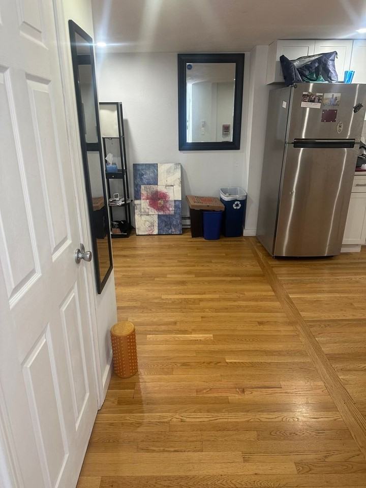 506 E Broadway - Photo 2 of 9