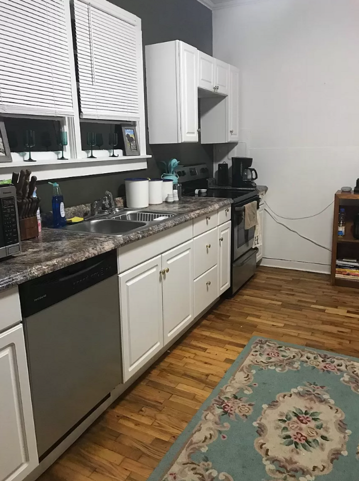 472 Whitehall Rd - Photo 2 of 7