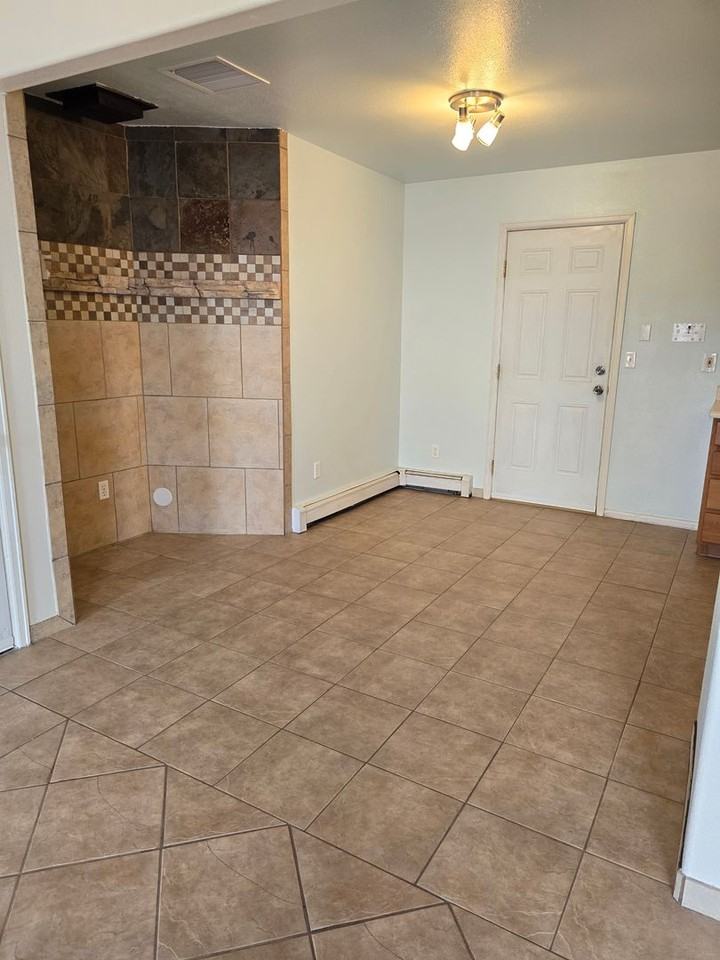 267 Pinon Ct
