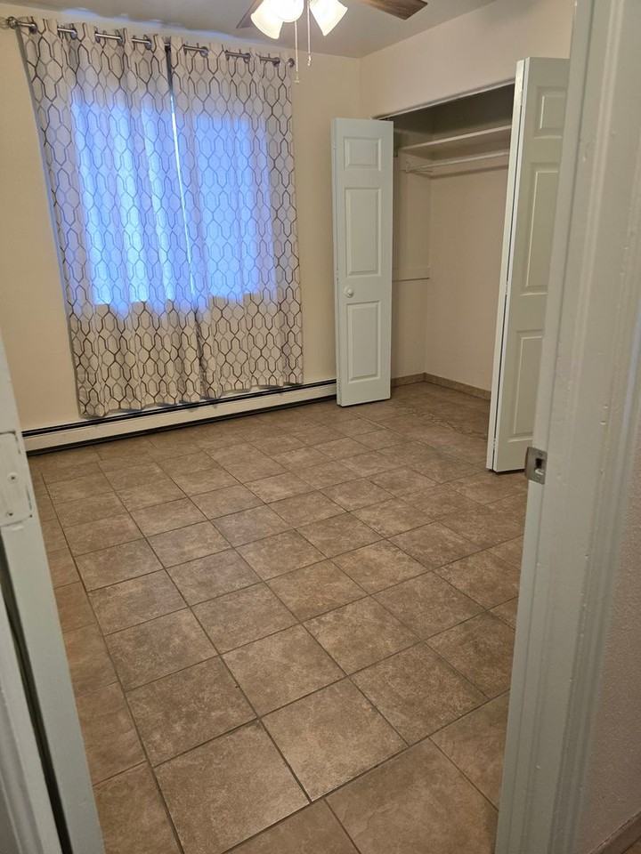267 Pinon Ct - Photo 5 of 17