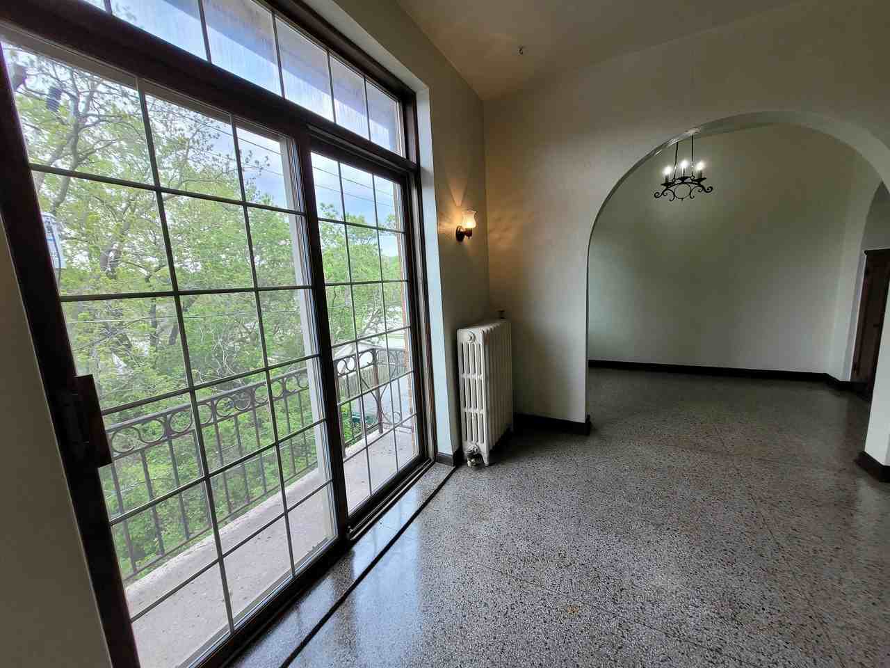 Grace Manor - Photo 2 of 50