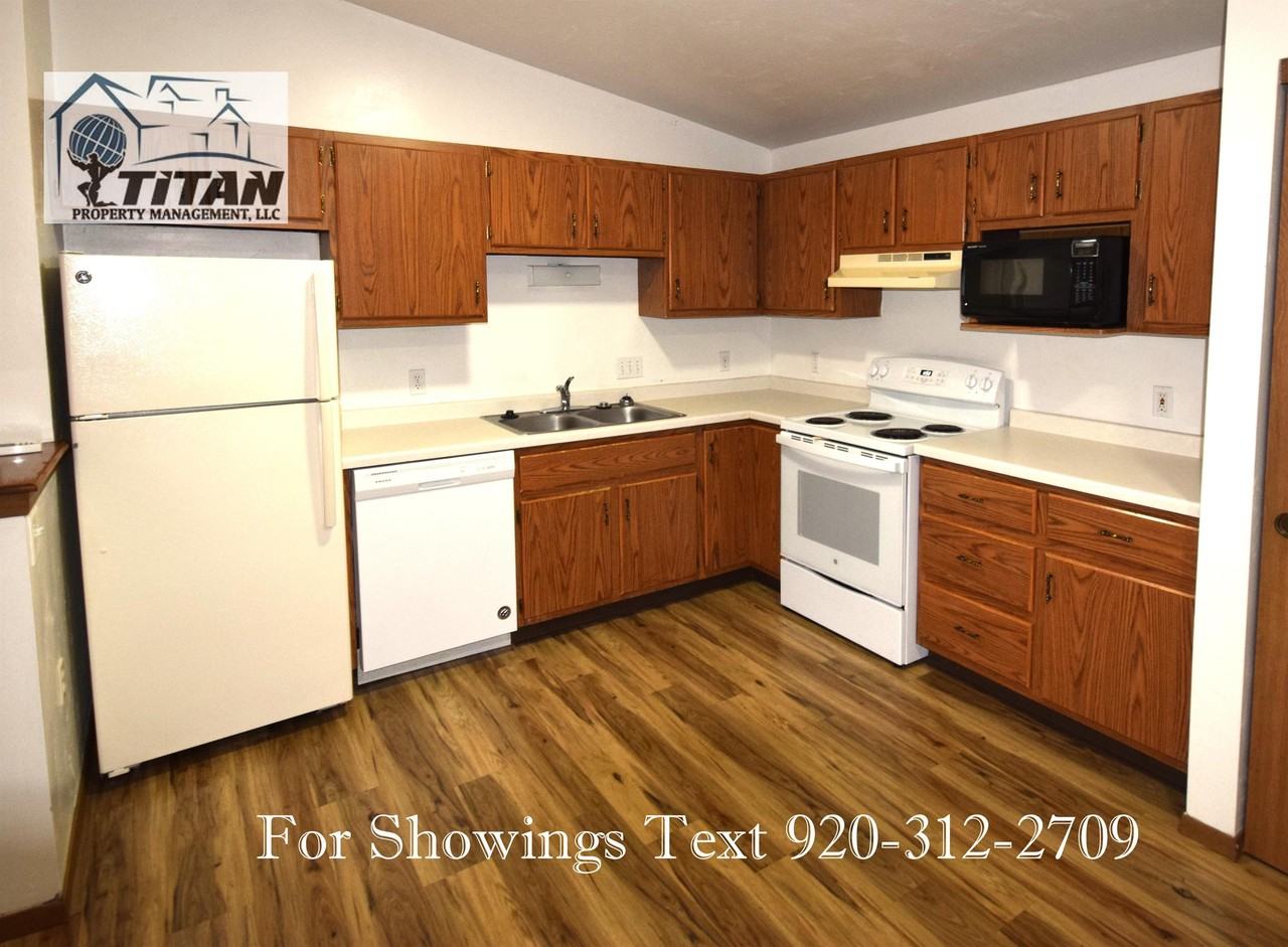 205 Joseph Court - Photo 3 of 8