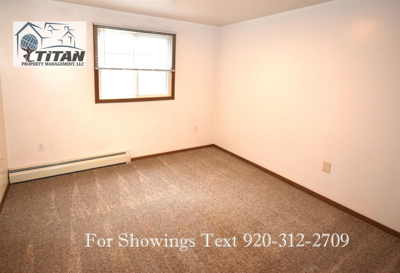 205 Joseph Court - Photo 5 of 8