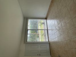 featured image of 1852D Golfview Ave