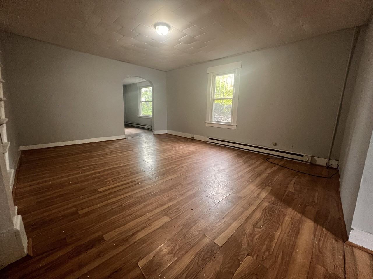 115-117 Nottingham Street - Photo 2 of 8