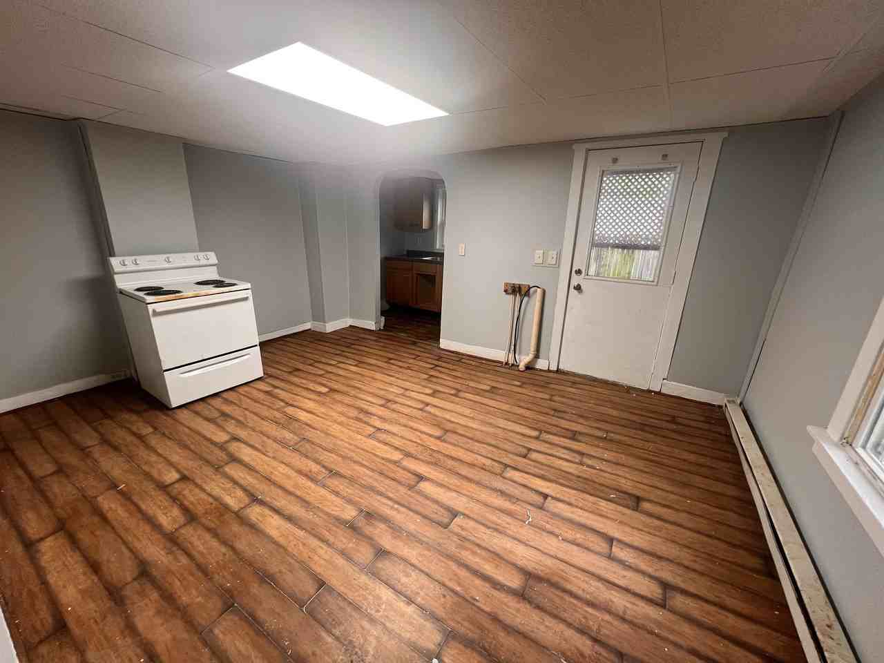 115-117 Nottingham Street - Photo 4 of 8