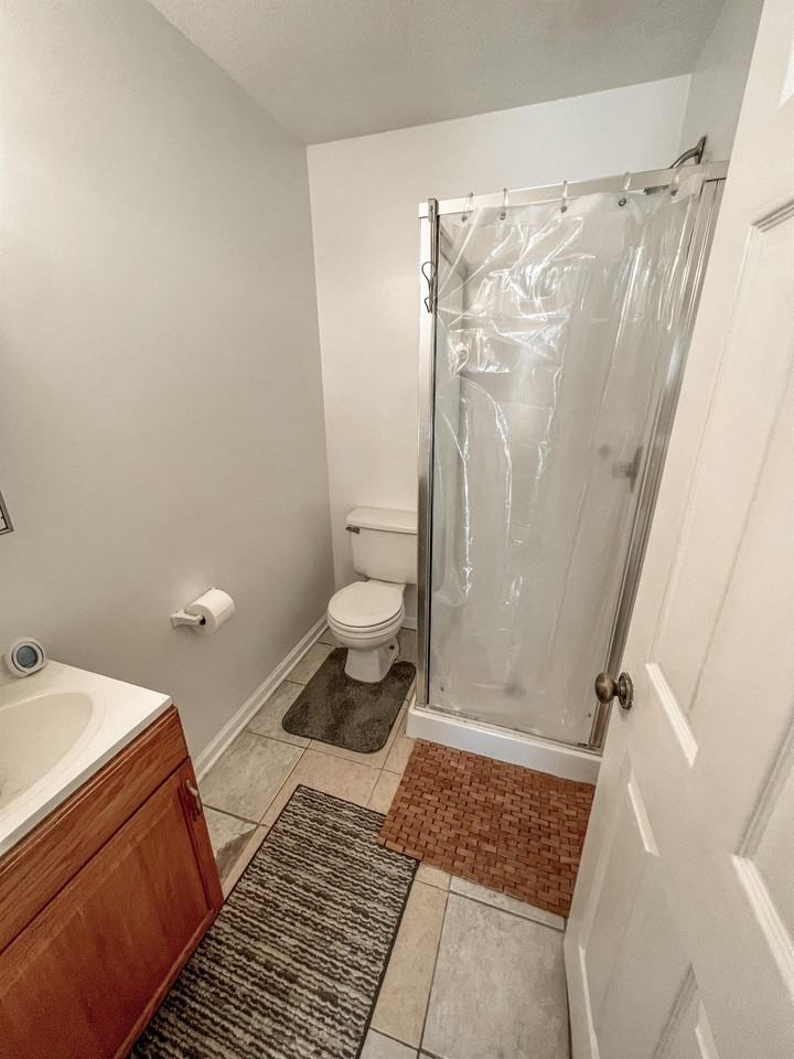 Garland Studio Apartments - Photo 5 of 5
