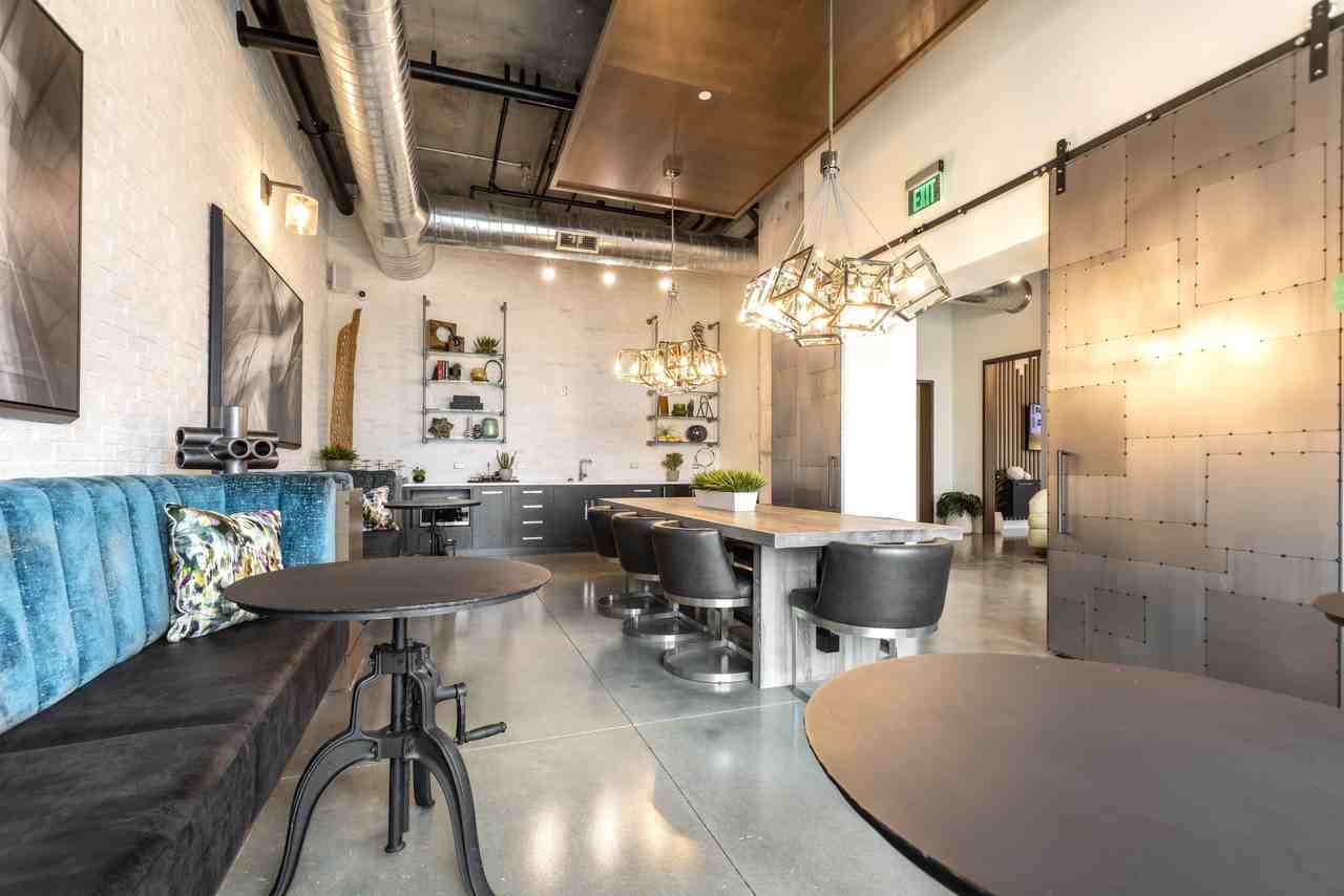 Vantage St. Pete - Photo 7 of 50